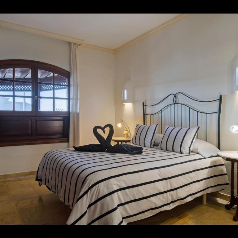 VILLA HELEN - Two-Bedroom Villa - 21