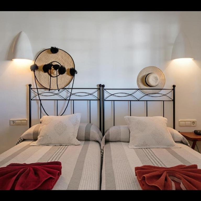 VILLA HELEN - Two-Bedroom Villa - 22