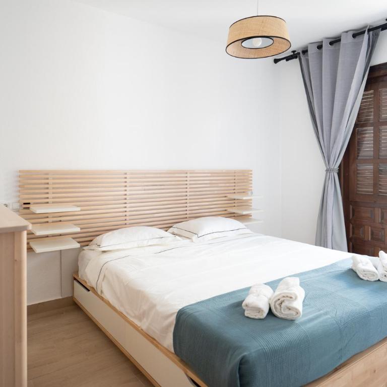 Lovely 1- bedroom rental with pool, close to the beach - Apartamento de 1 dormitorio - 2