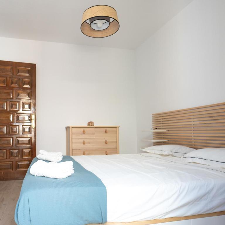 Lovely 1- bedroom rental with pool, close to the beach - Apartamento de 1 dormitorio - 12