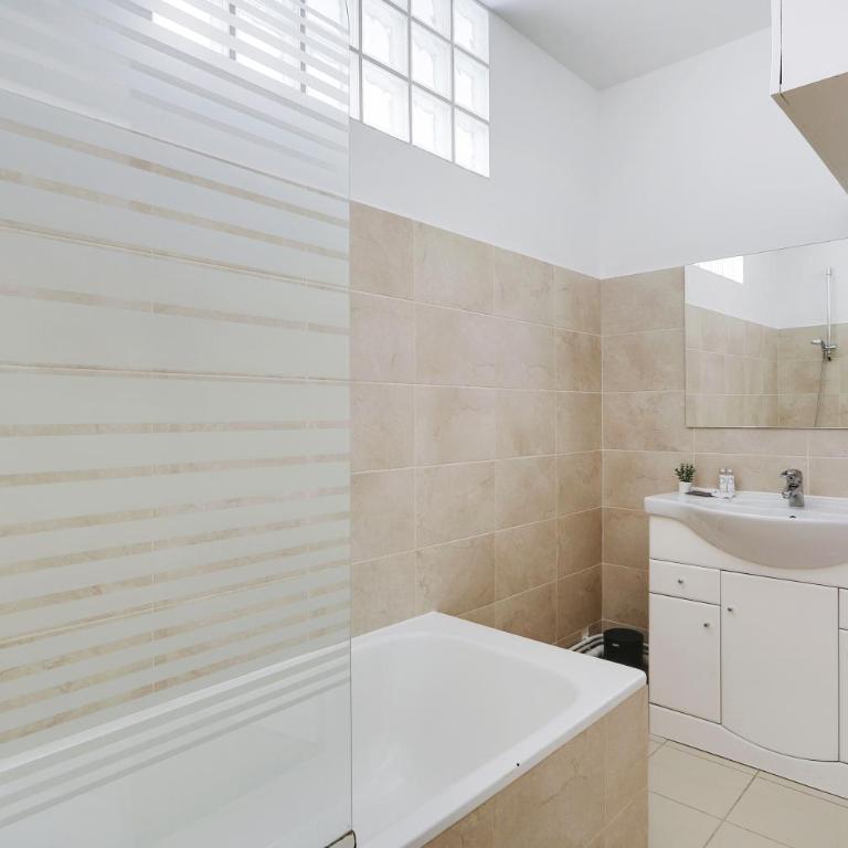 Charming apartment - 1BR-4P - Parc Monceau - Appartement 1 Chambre - 10