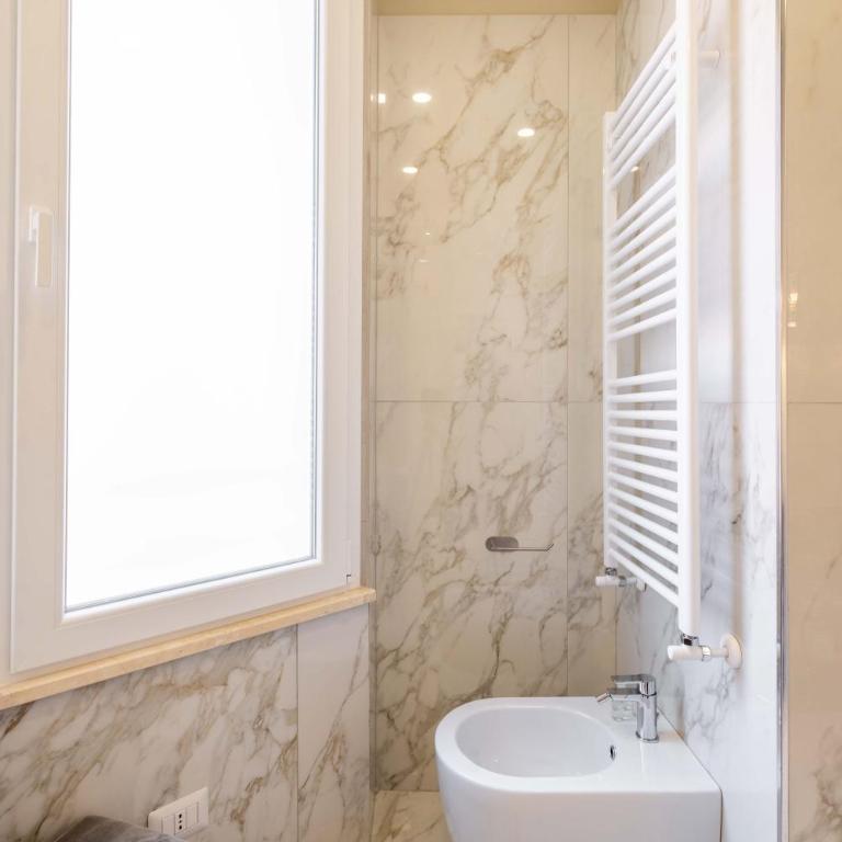 ELICAL Exclusive Private Suites - Camera Quadrupla Deluxe - 36