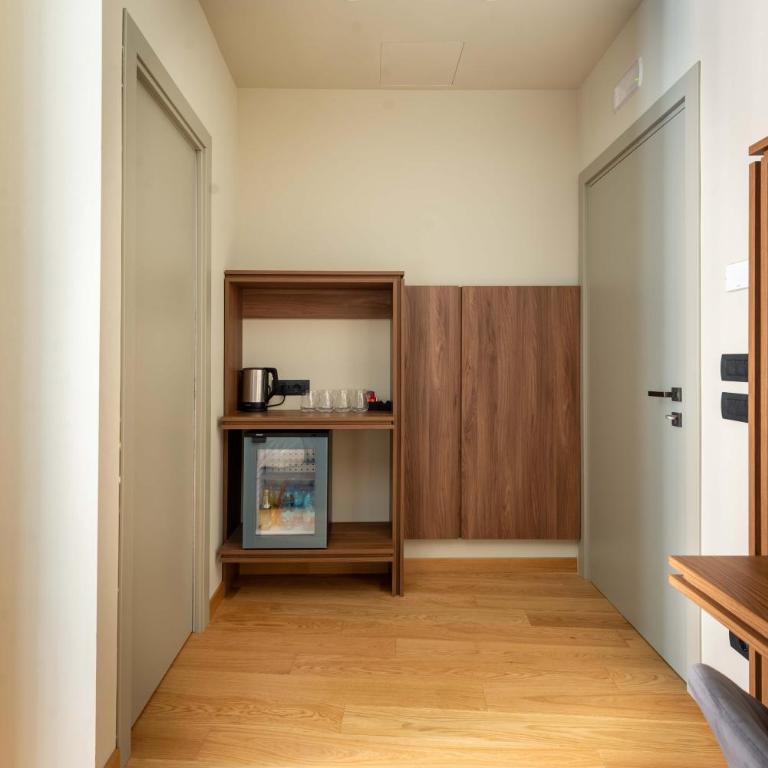 ELICAL Exclusive Private Suites - Camera Quadrupla Deluxe - 24