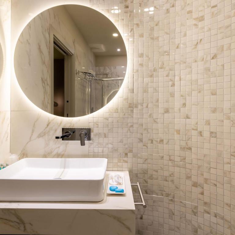 ELICAL Exclusive Private Suites - Camera Matrimoniale Deluxe - 11