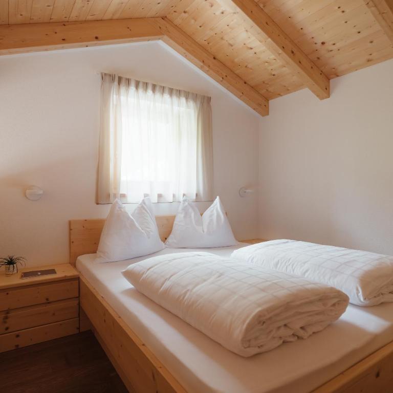 Untermairhof Appartment Residence - Two-Bedroom Apartment with Mountain View - 1