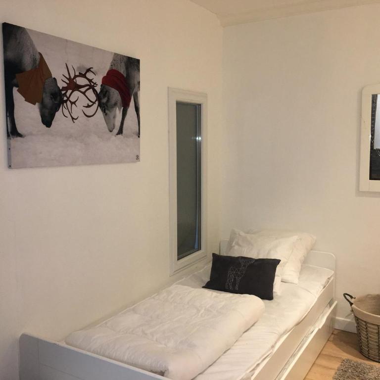 Appartement rénové au calme avec balcon et parking - FR-1-346-307 - Appartement - 8