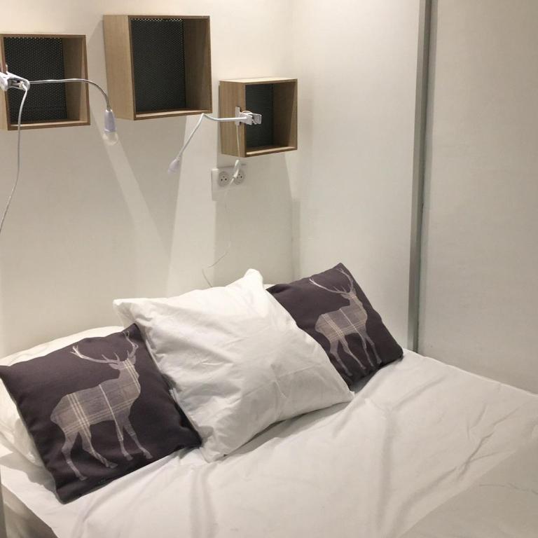Appartement rénové au calme avec balcon et parking - FR-1-346-307 - Appartement - 10