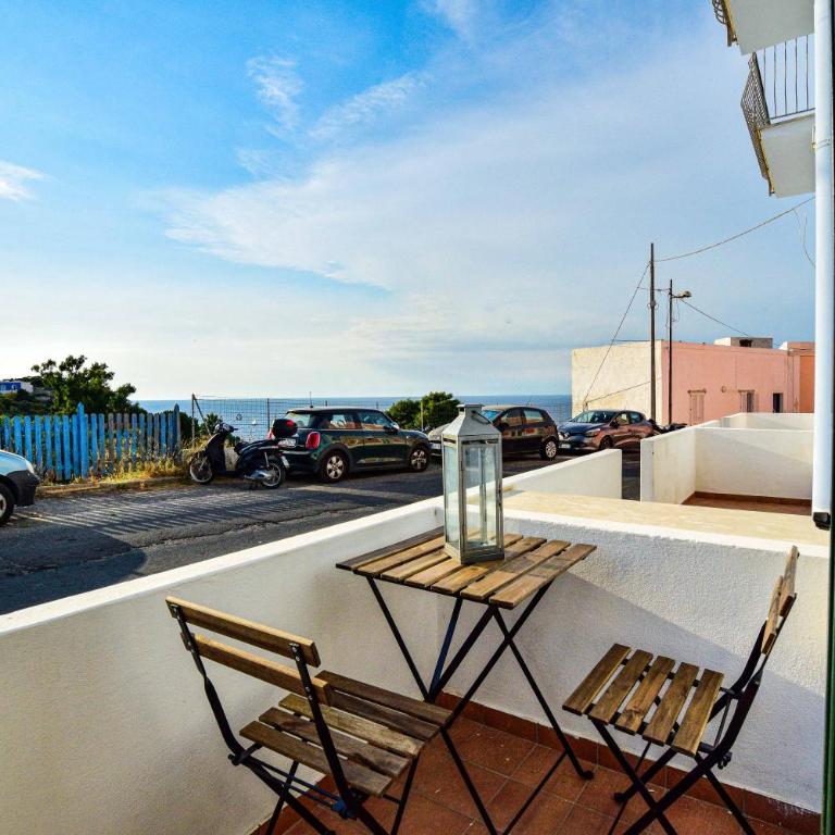 SOLEMAREPONZA Appartamento Tramontana - Appartamento con 1 Camera da Letto - 1