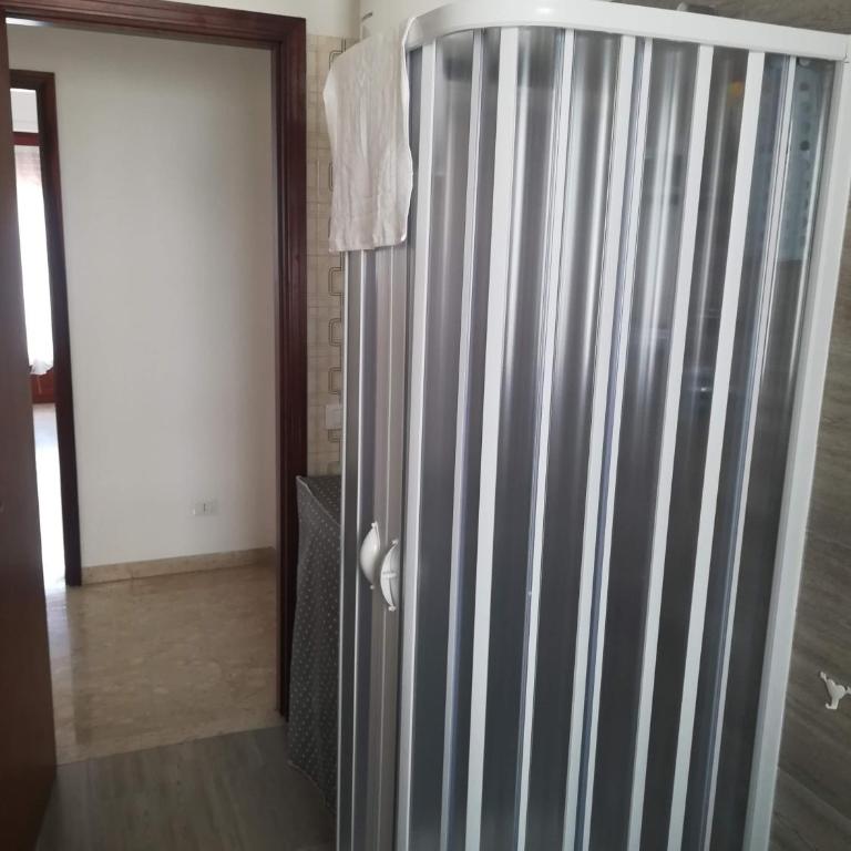 VIRGILIO APARTMENT 3 TARANTO-Posto auto riservato GRATUITO - Two-Bedroom Apartment - 15