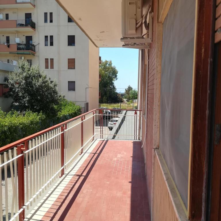 VIRGILIO APARTMENT 3 TARANTO-Posto auto riservato GRATUITO - Two-Bedroom Apartment - 16