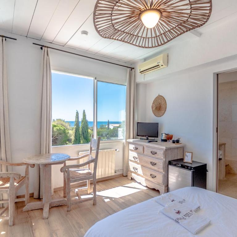 Villa Paradis - Chambre Double Deluxe - Vue sur Mer - 1