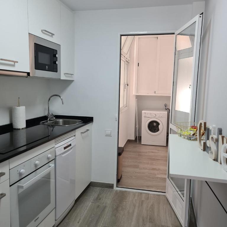 COLON Nerja - Two-Bedroom Apartment - 28