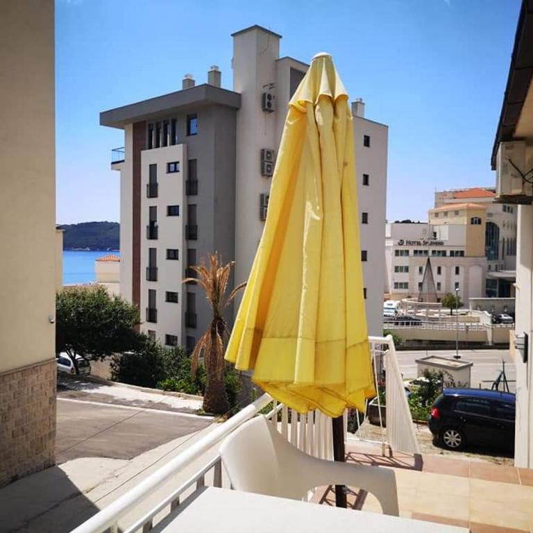 Apartmani Becici - Standard Double Suite - 1