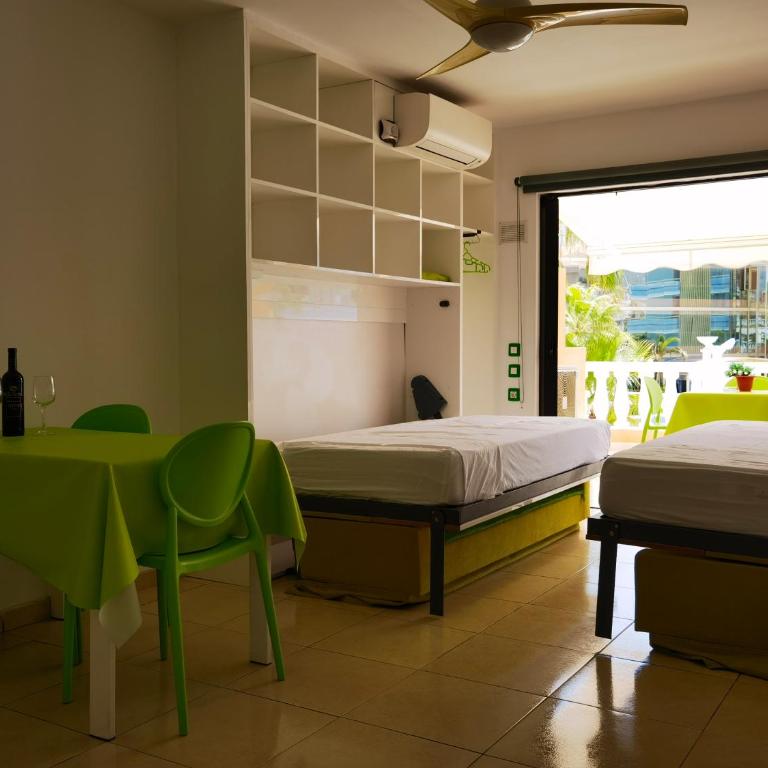 Tenerife Royal Gardens - Las Vistas TRG - Viviendas Vacacionales - Holiday Home with Terrace and Lateral Sea View - 22