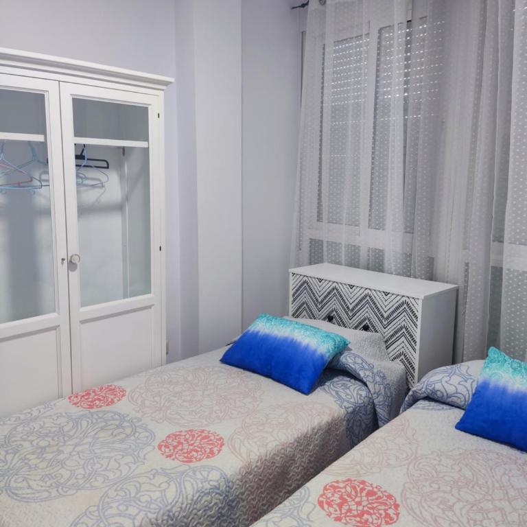 Apartamentos a 300 metros playa - Two-Bedroom Apartment - 6