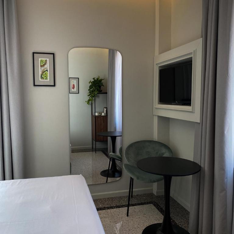 NoOne Tropea Guesthouse - Camera Matrimoniale con Vista Mare - 2