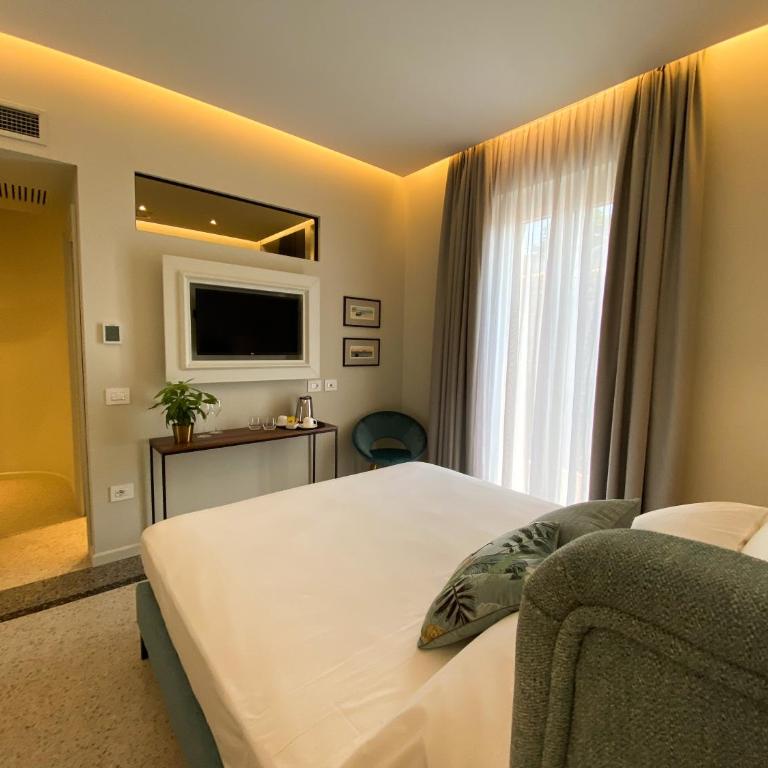 NoOne Tropea Guesthouse - Camera Matrimoniale con Balcone - 3