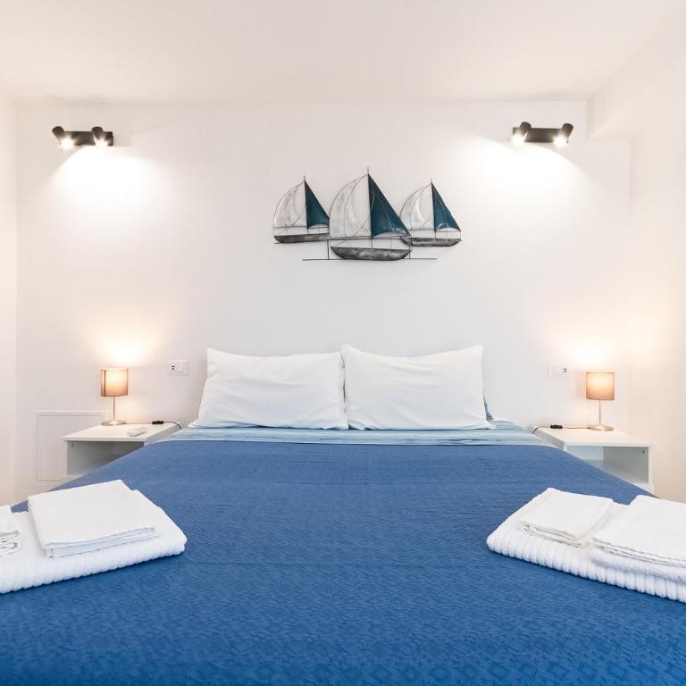 La Roccia Fiorita Appartamento con giardino e Jacuzzi - Casa con 1 Camera da Letto - 10