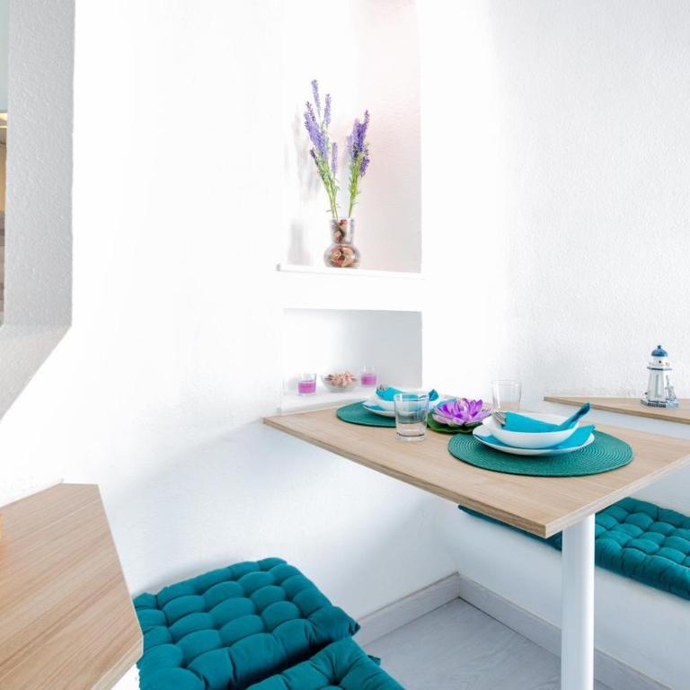 Holiday Studio With A View - Apartamento Estudio - 15