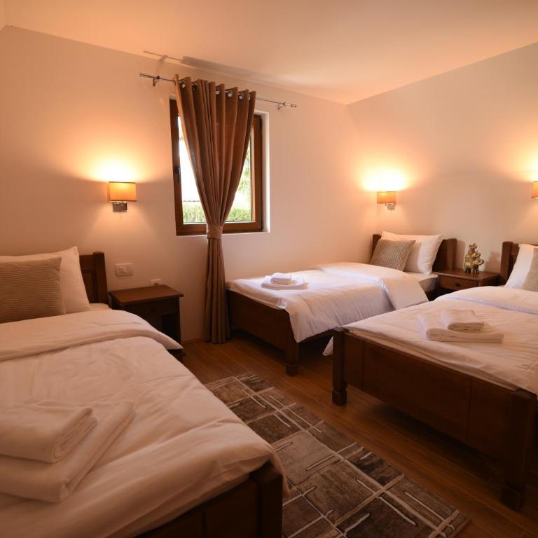VUKOVIC HOUSE-MOTICKI GAJ - Three-Bedroom Villa - 16