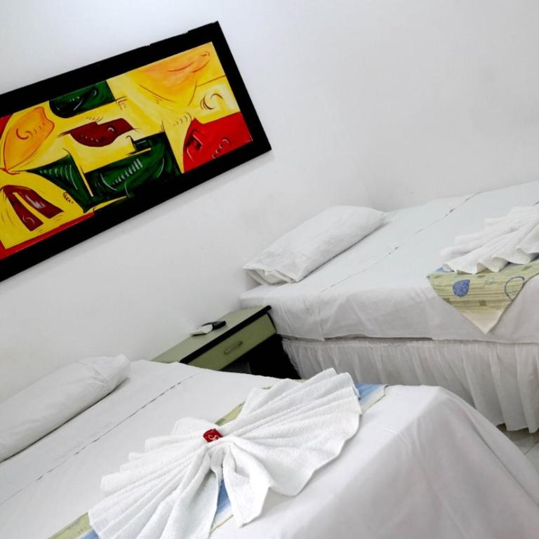 Comodas Habitaciones Hotel Bucaros - Habitación Doble - 2 camas - 2