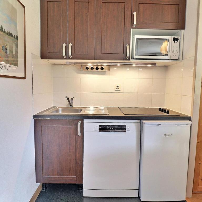 2 pièces confortables, skis aux pieds, 4 personnes - FR-1-182A-12 - Appartement - 2