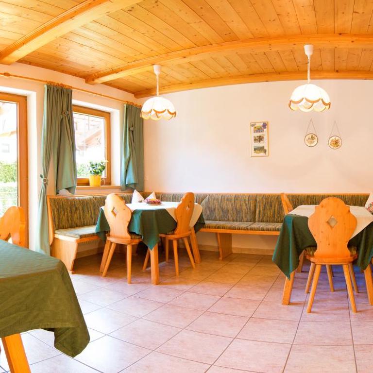 Haus Elisabeth - Doppelzimmer mit Balkon - 10