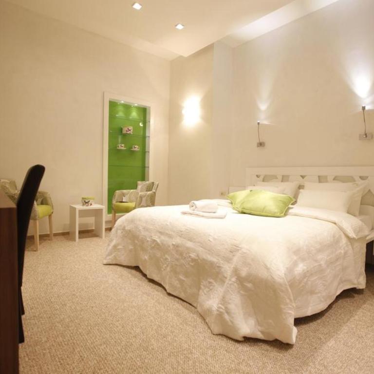 Privilege Suites by Central Park - Porodična Soba - 6