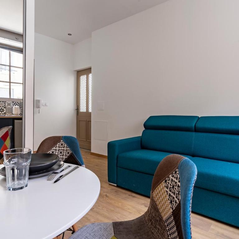 Dijon : plein coeur de ville, à 2 pas du Tram - Appartement 1 Chambre - 8
