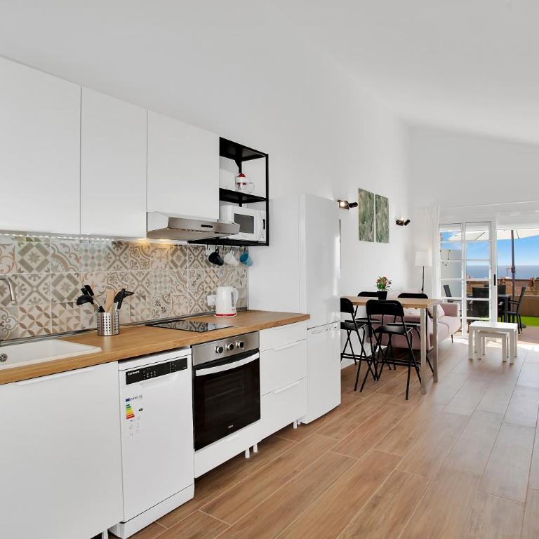 Beautiful house with pool - One-Bedroom Apartment - 5