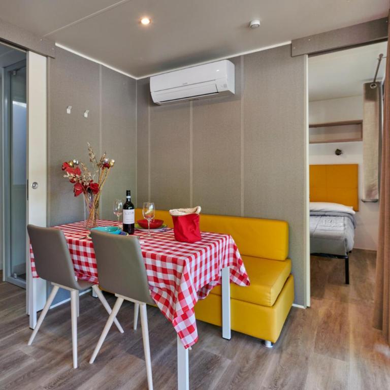 Campeggio Amici di Lazise - Casa Mobile - 12
