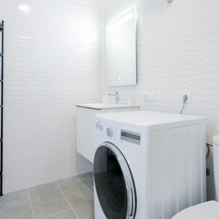 Holiday Studio With A View - Apartamento Estudio - 17