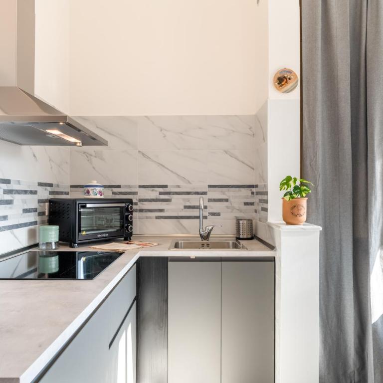 GuestHost - Parco Falcone Borsellino Cozy Apartment - One-Bedroom Apartment - 3