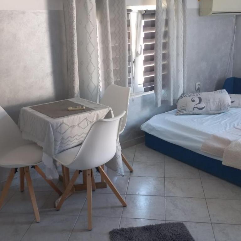 Belane Apartments - Studio - 5