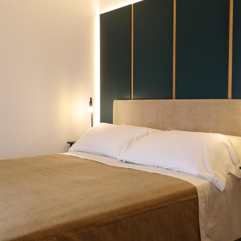 Mazzini Accommodation - Camera Matrimoniale con Balcone - 15