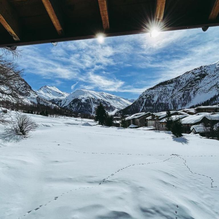 Appartement esprit chalet - splendide vue montagne à 180 - Appartement avec Vue sur la Montagne - 18