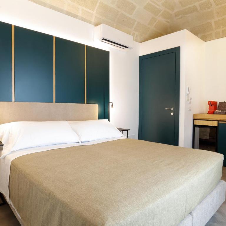Mazzini Accommodation - Camera Matrimoniale con Balcone - 16