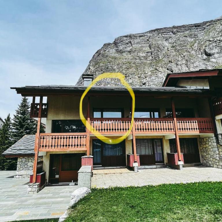 Appartement esprit chalet - splendide vue montagne à 180 - Appartement avec Vue sur la Montagne - 32