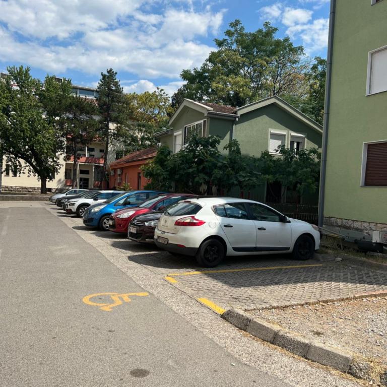 Green Hills II by Rent a car MI - One-Bedroom Apartment - 29