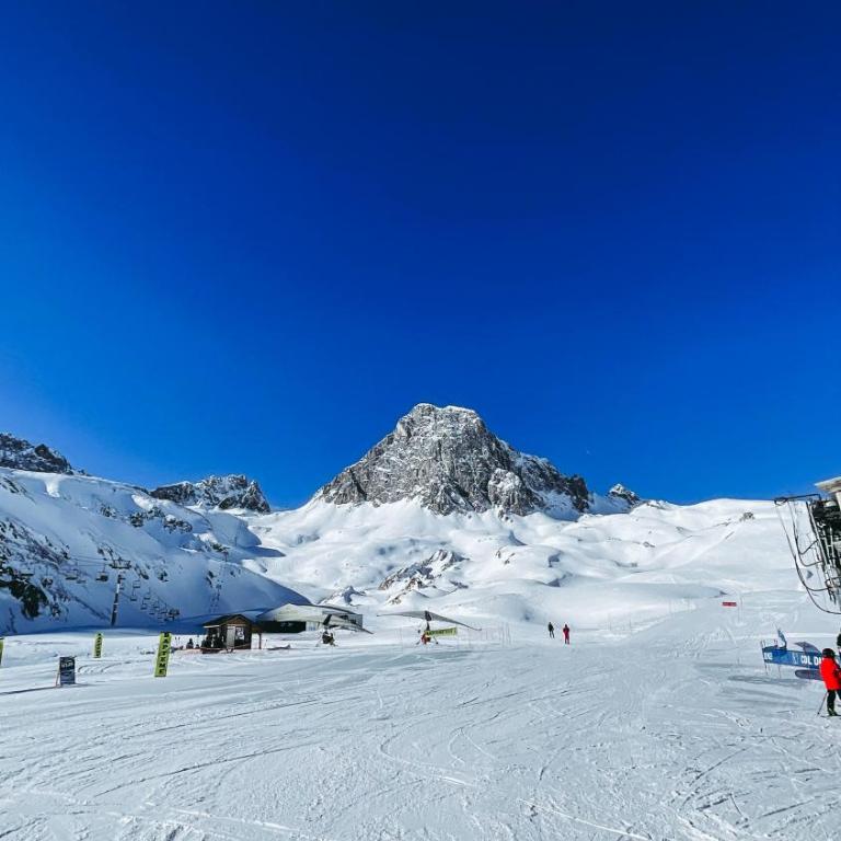 Appartement esprit chalet - splendide vue montagne à 180 - Appartement avec Vue sur la Montagne - 55