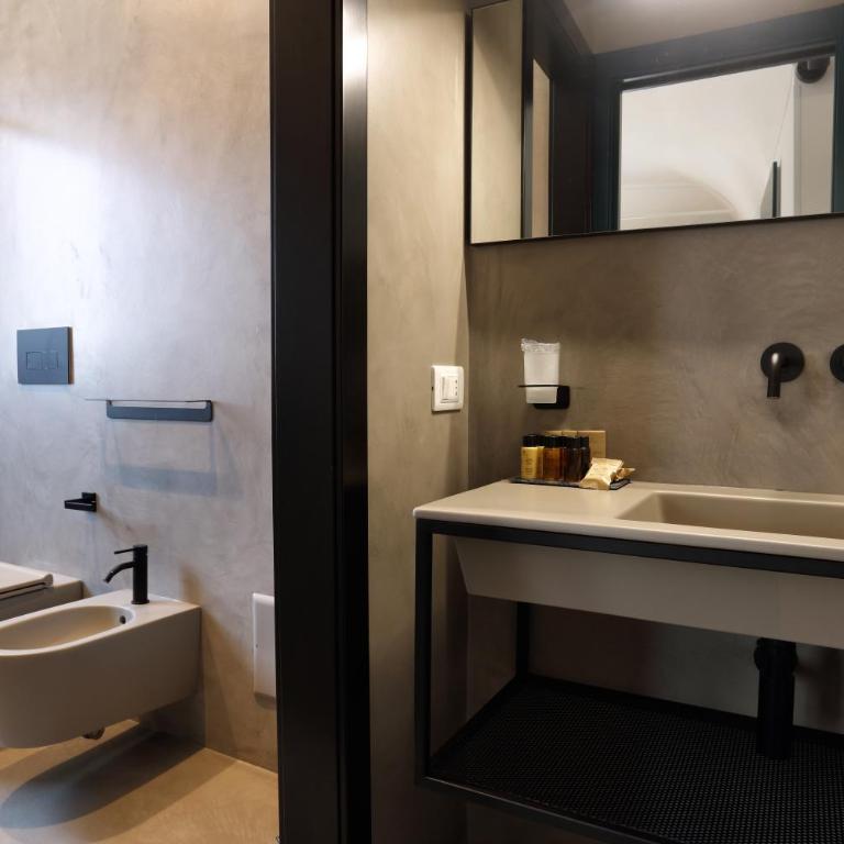Mazzini Accommodation - Camera Matrimoniale Deluxe con Balcone - 14