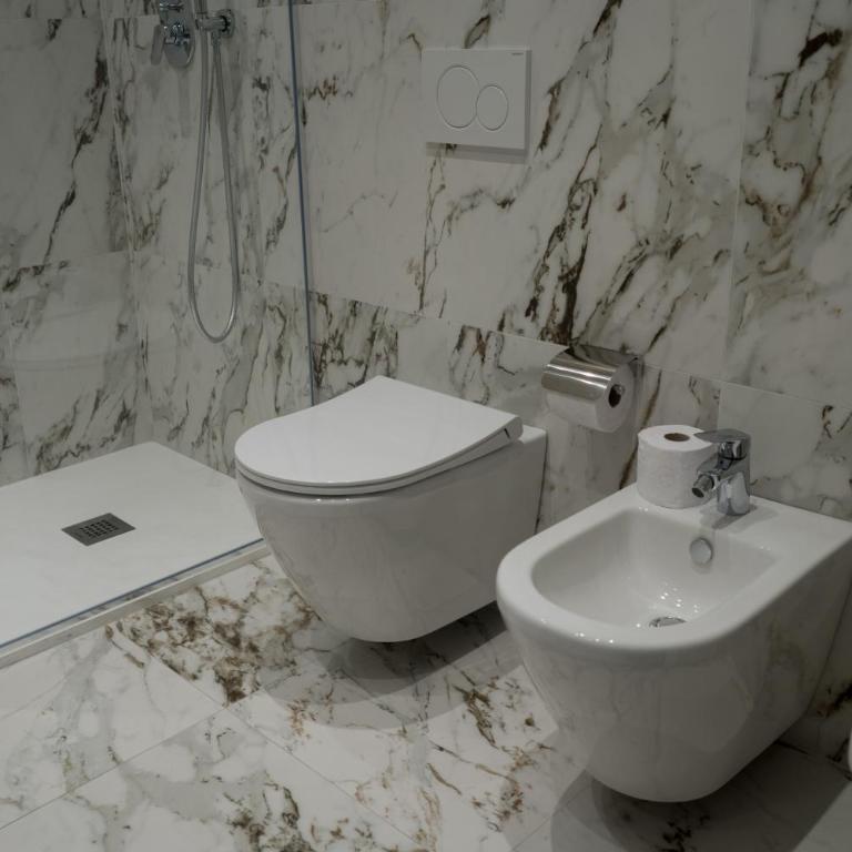 DOMUS RESIDENCE - CATULLO - - Appartamento con 2 Camere da Letto - 39