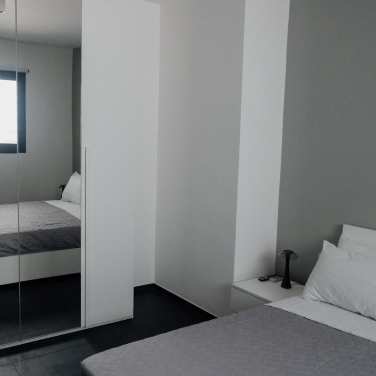 DOMUS RESIDENCE - CATULLO - - Appartamento con 2 Camere da Letto - 31