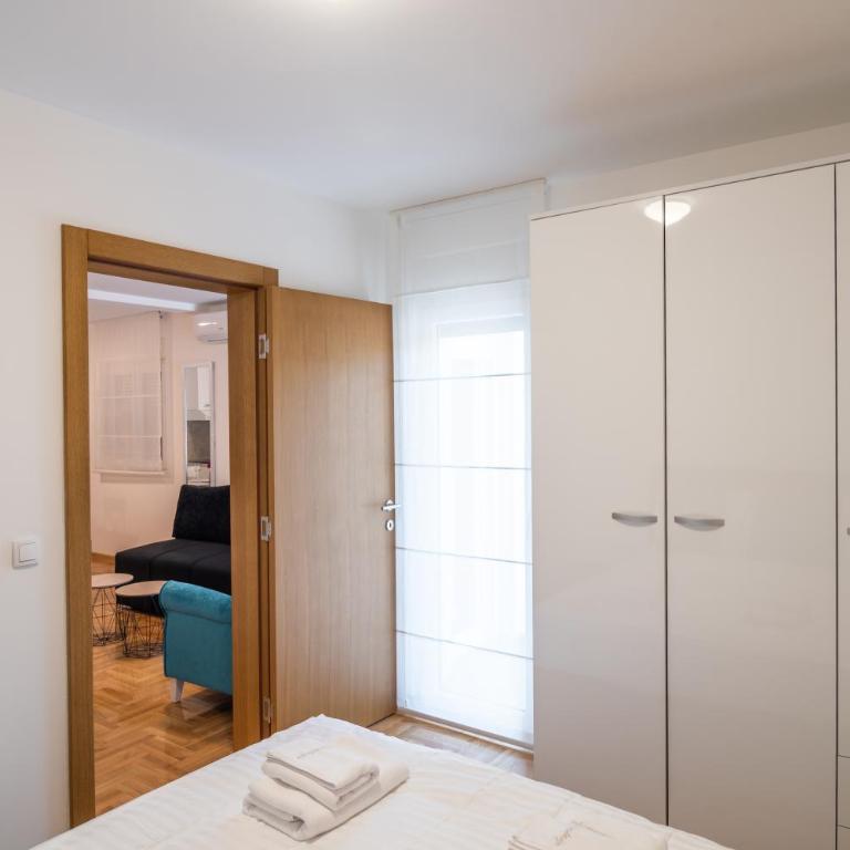 Apartmani Central 7 & Free parking - Apartman sa 1 Spavaćom Sobom - 7