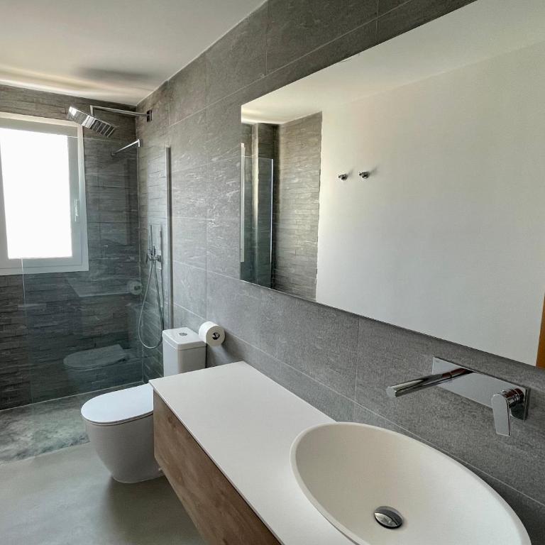 Beautiful penthouse with pool and wonderful beach view - Apartamento de 2 dormitorios - 6