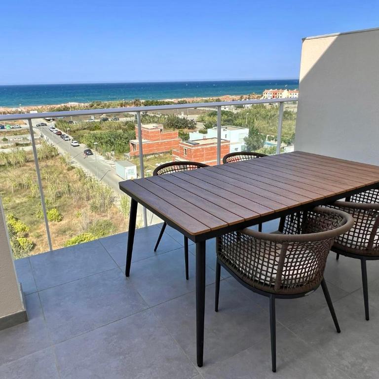 Beautiful penthouse with pool and wonderful beach view - Apartamento de 2 dormitorios - 11
