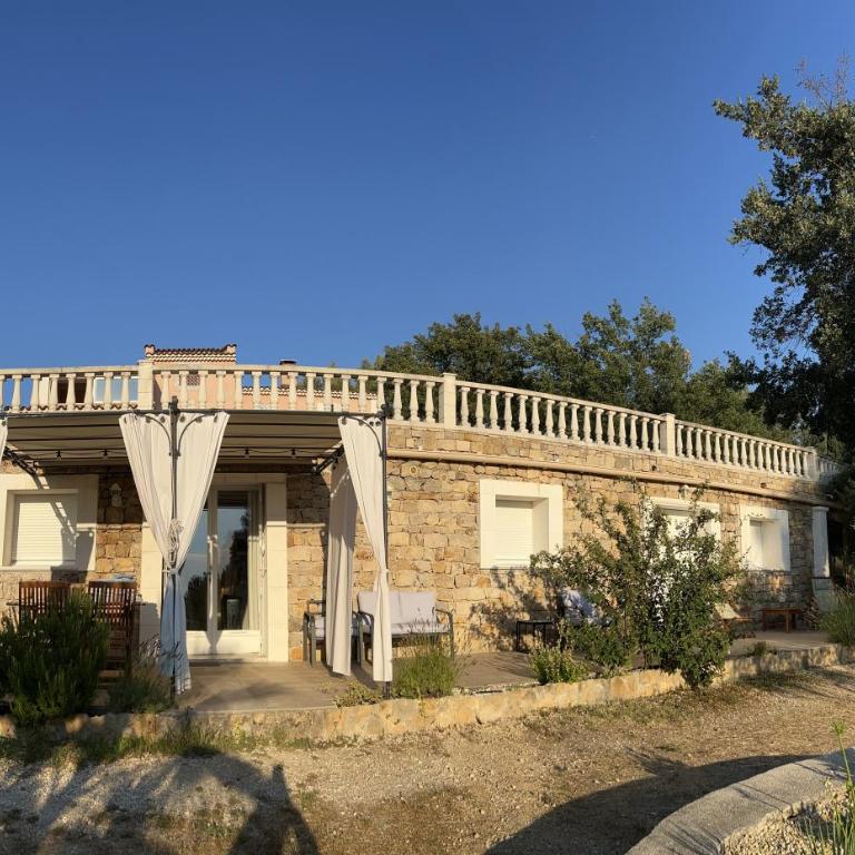 La Farigoule - Sainte-Victoire - Vue exceptionnelle sur Aix-en-Provence - Appartement - Vue sur Jardin - 5