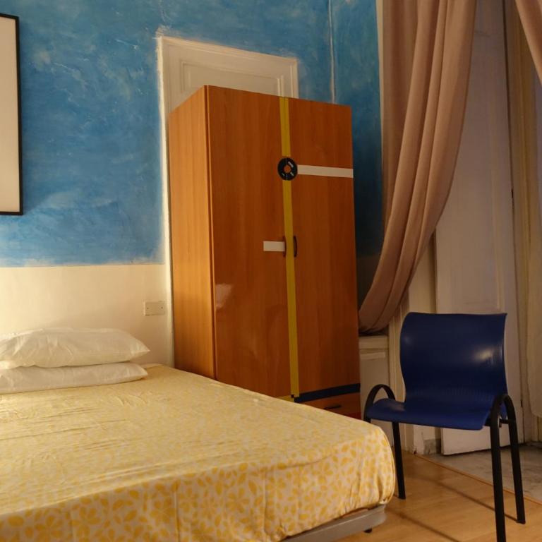 aKasa di Flock - Deluxe Single Room with Balcony - 4