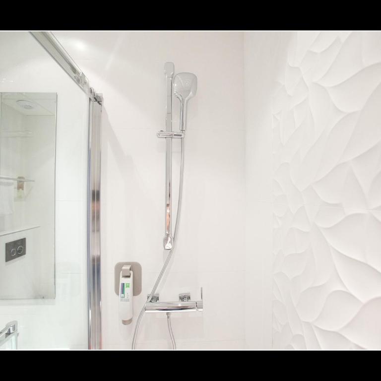 ibis Styles Beaulieu sur Mer - Chambre Double Standard - 1