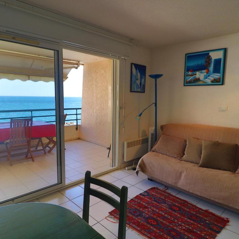 2 Pièces avec Terrasse 11m² à Sète - Résidence avec Piscine et WIFI - FR-1-472A-259 - Apartment - 2
